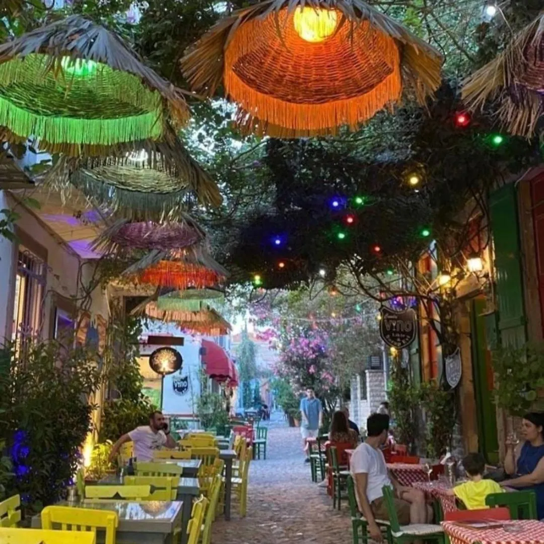 Alsancak Konak Double Seaside 50 Mt Walk Izmir 0*,